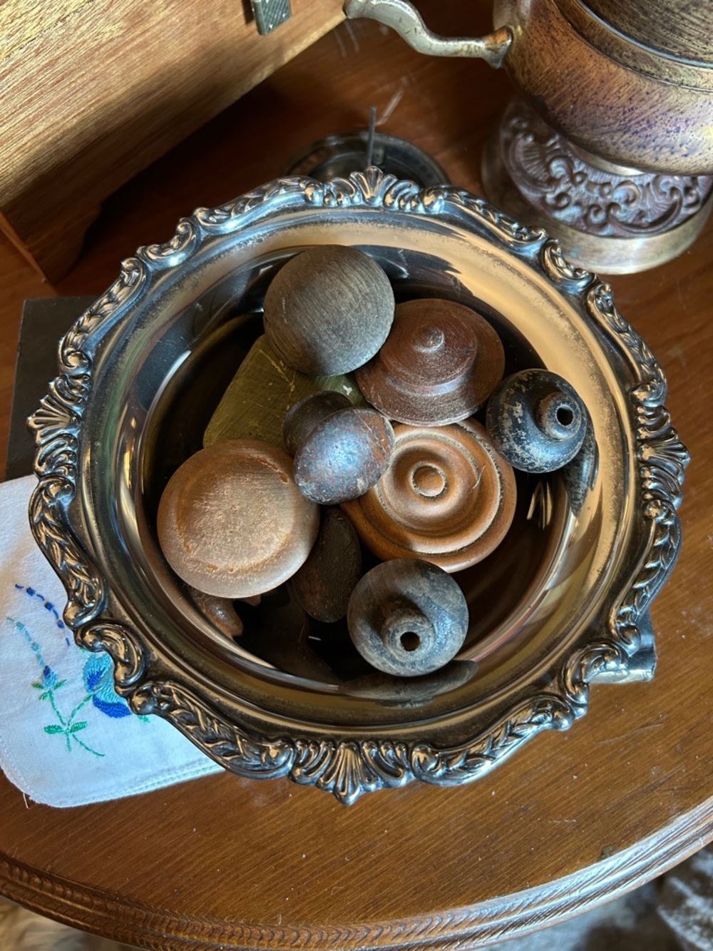 Vintage Silver Plated Bowl with Wooden Architectural Salvage Door Knobs - Picture 6 of 7